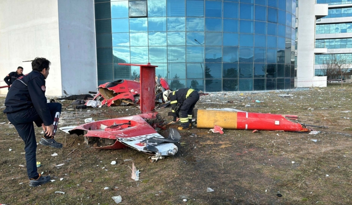 4 Killed in Helicopter Crash into Hospital in Southwest Turkiye